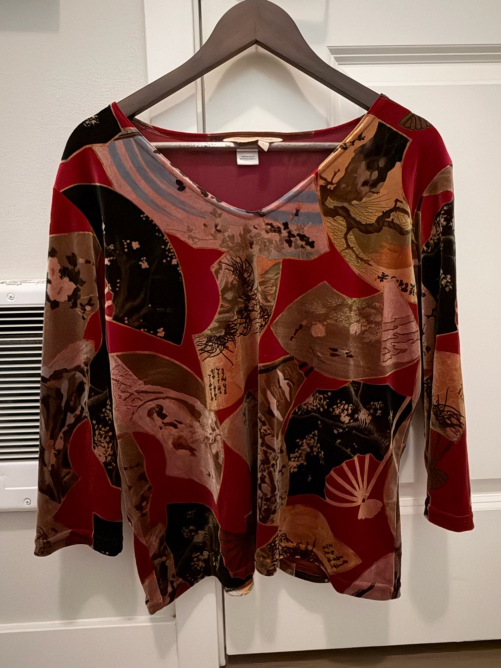 Norm Thompson Red Multi-Pattern V-Neck Long Sleeve Top